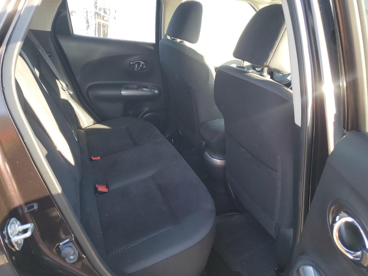2016 Nissan Juke - Image 11