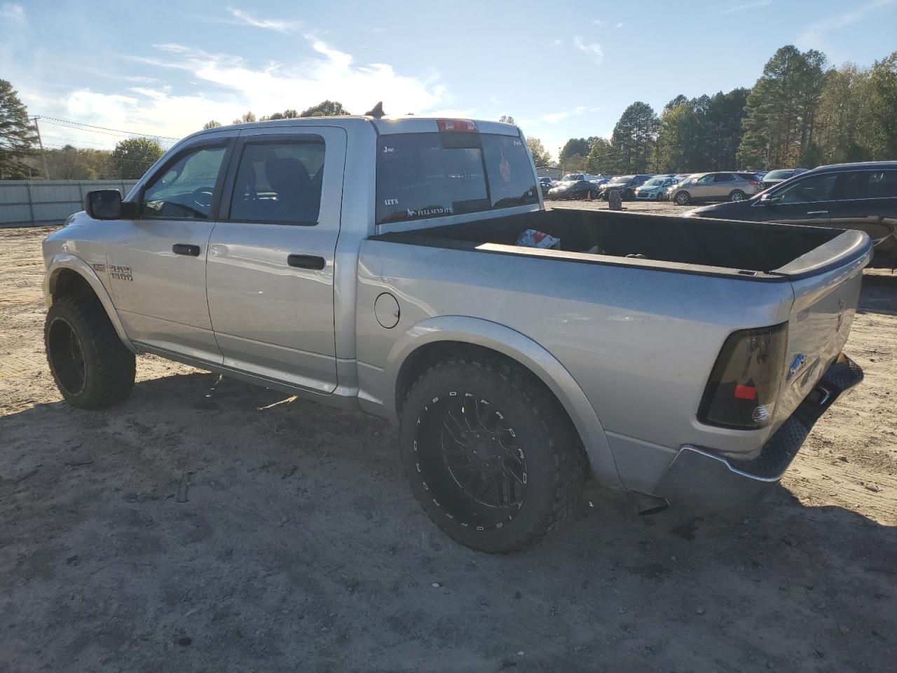 VIN 1C6RR6LT3FS663606 2015 RAM 1500 no.2