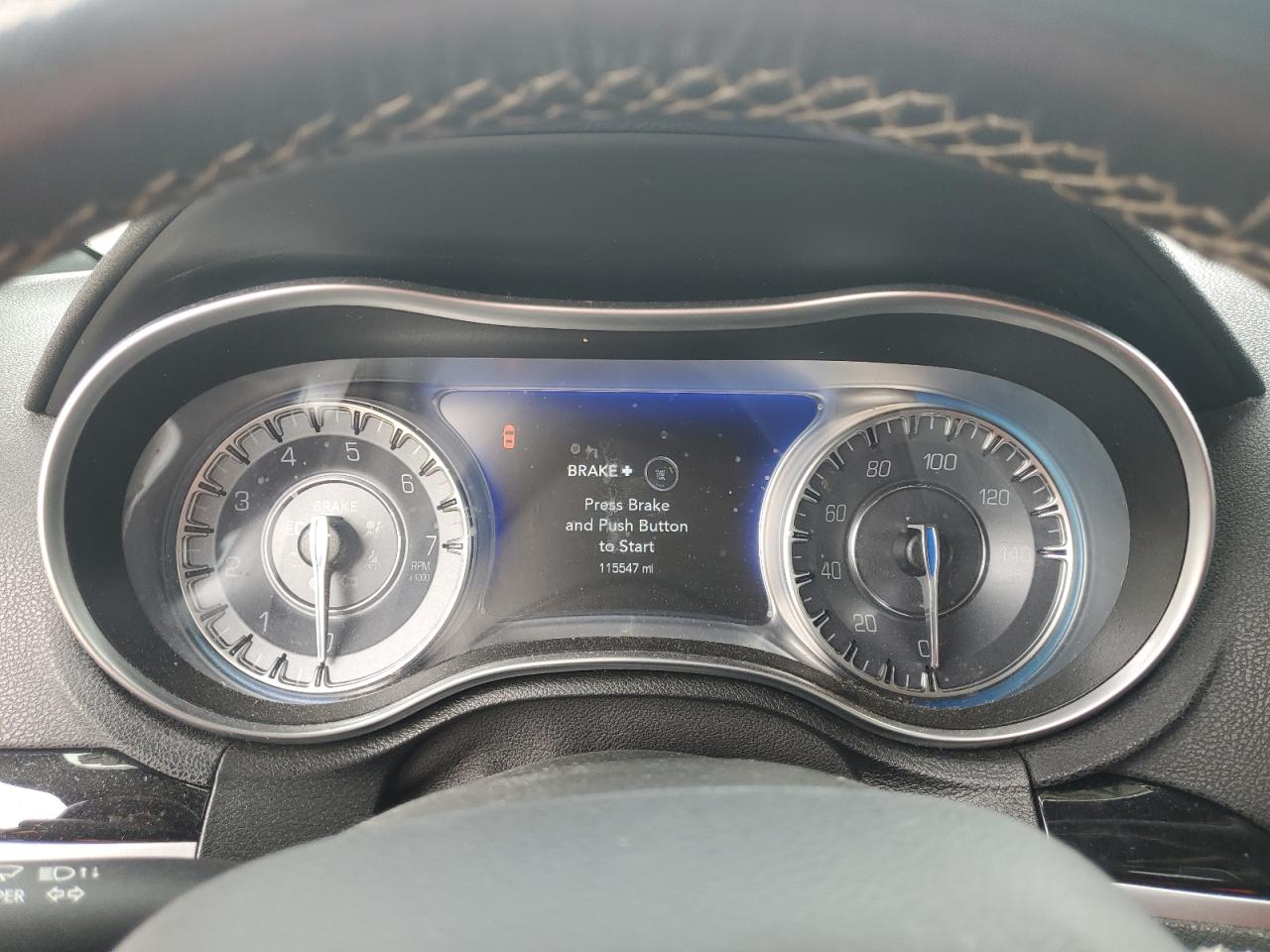 2021 Chrysler 300 - Image 9