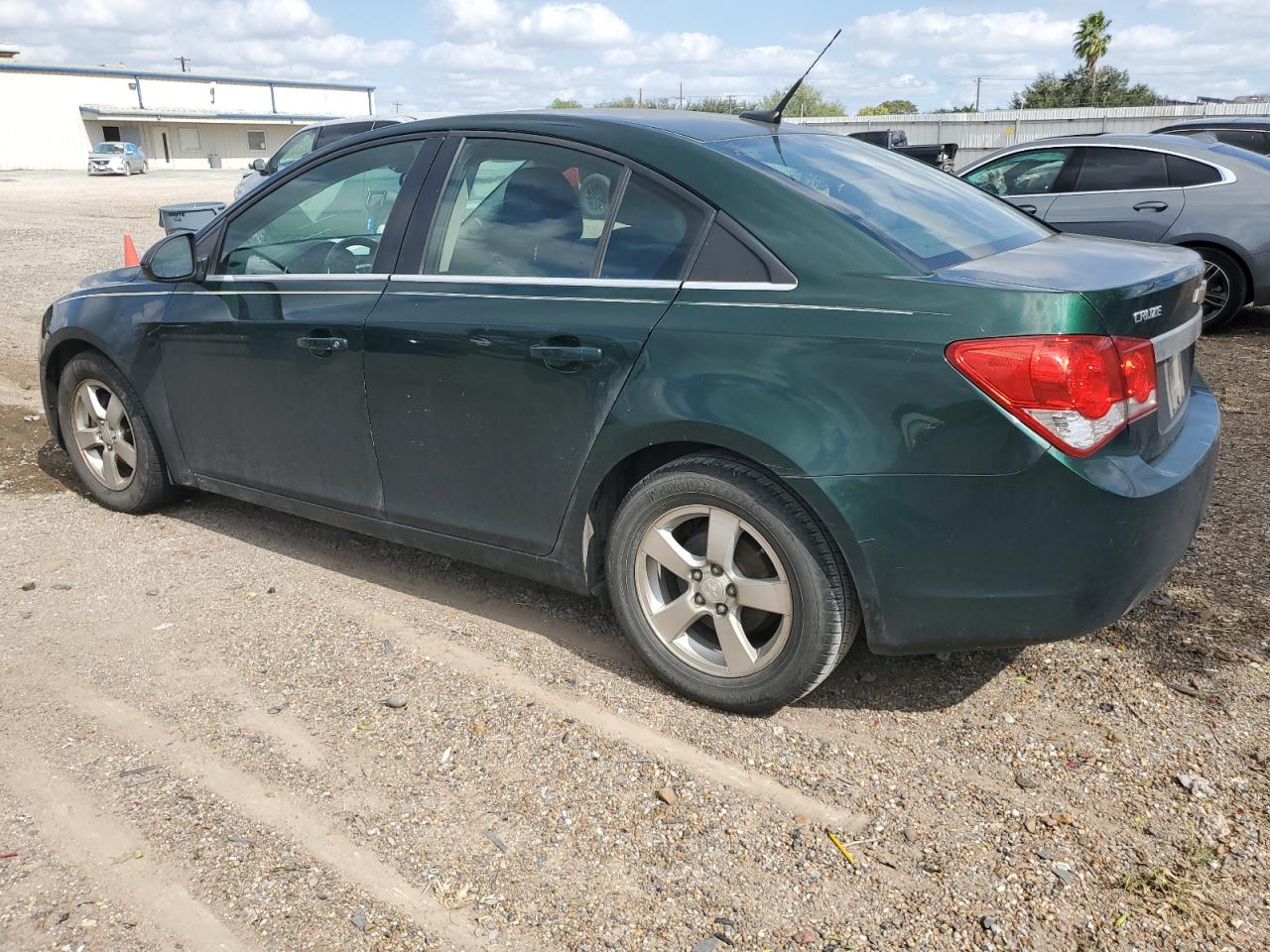 VIN 1G1PC5SB5E7264873 2014 CHEVROLET CRUZE no.2