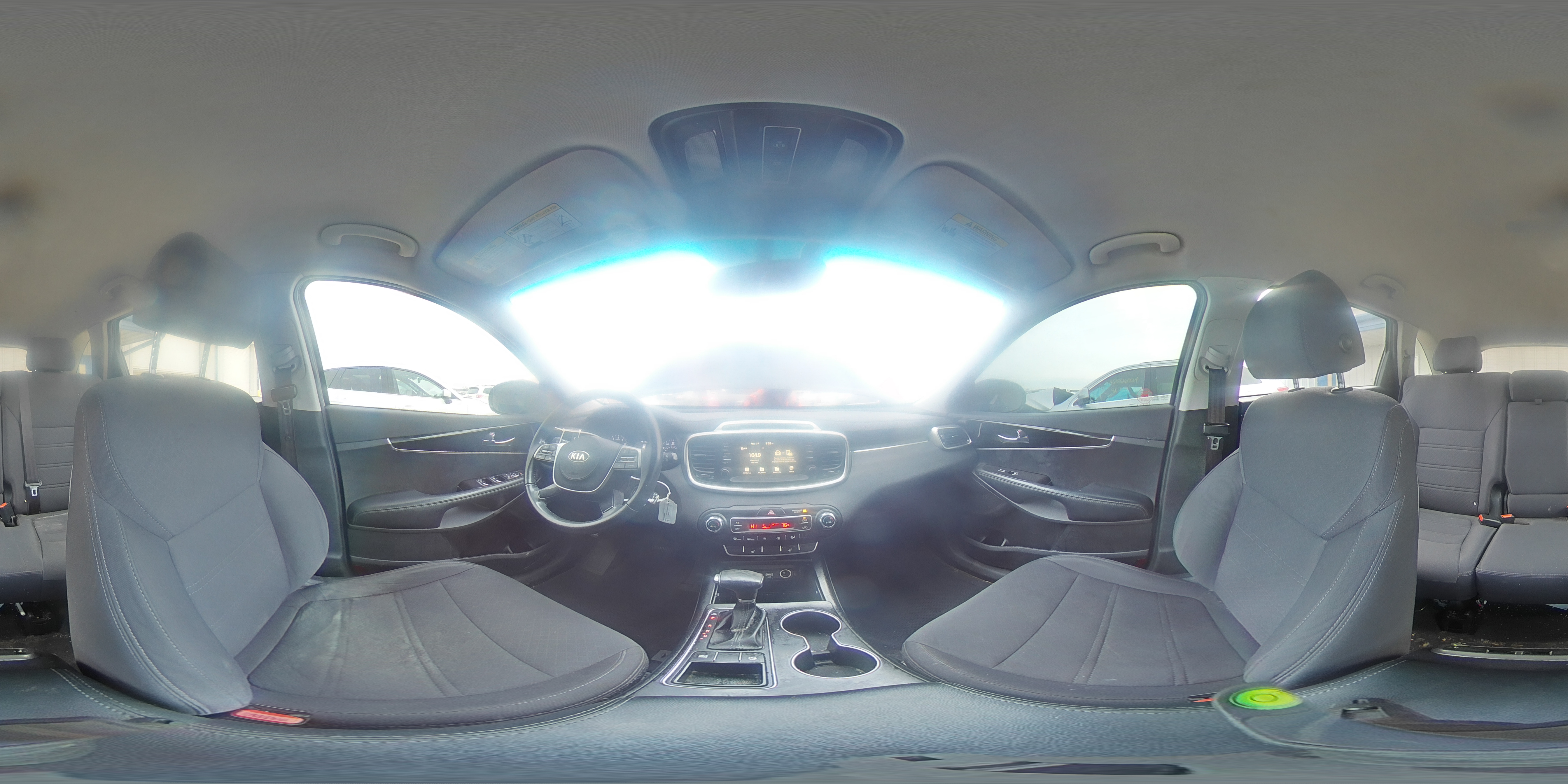 2019 Kia Sorento - Image 15