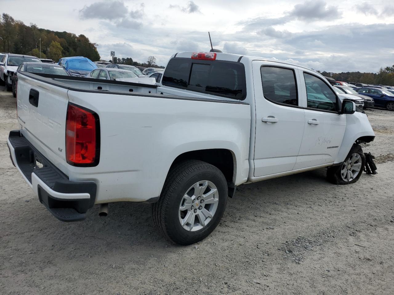 VIN 1GCGSCEA8N1312905 2022 CHEVROLET COLORADO no.3