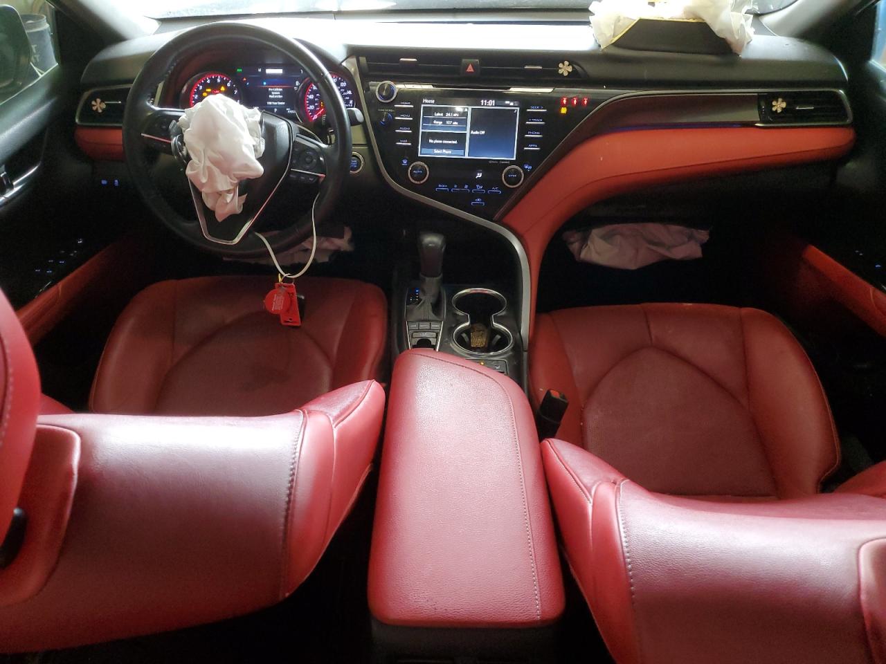 2020 Toyota Camry - Image 8