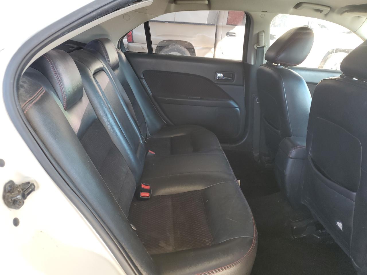 2009 Ford Fusion - Image 10