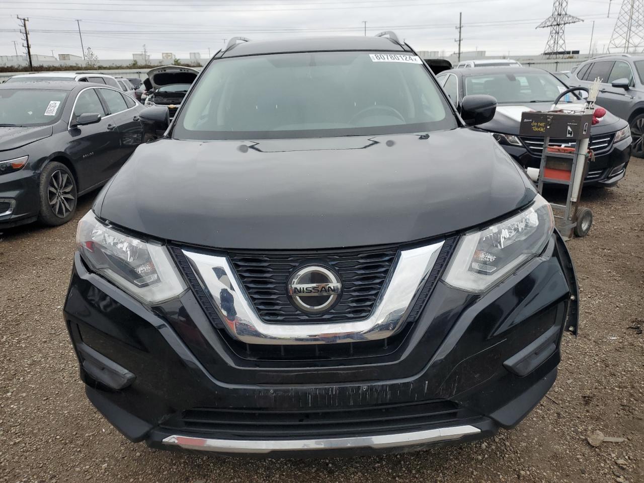 2018 Nissan Rogue - Image 5