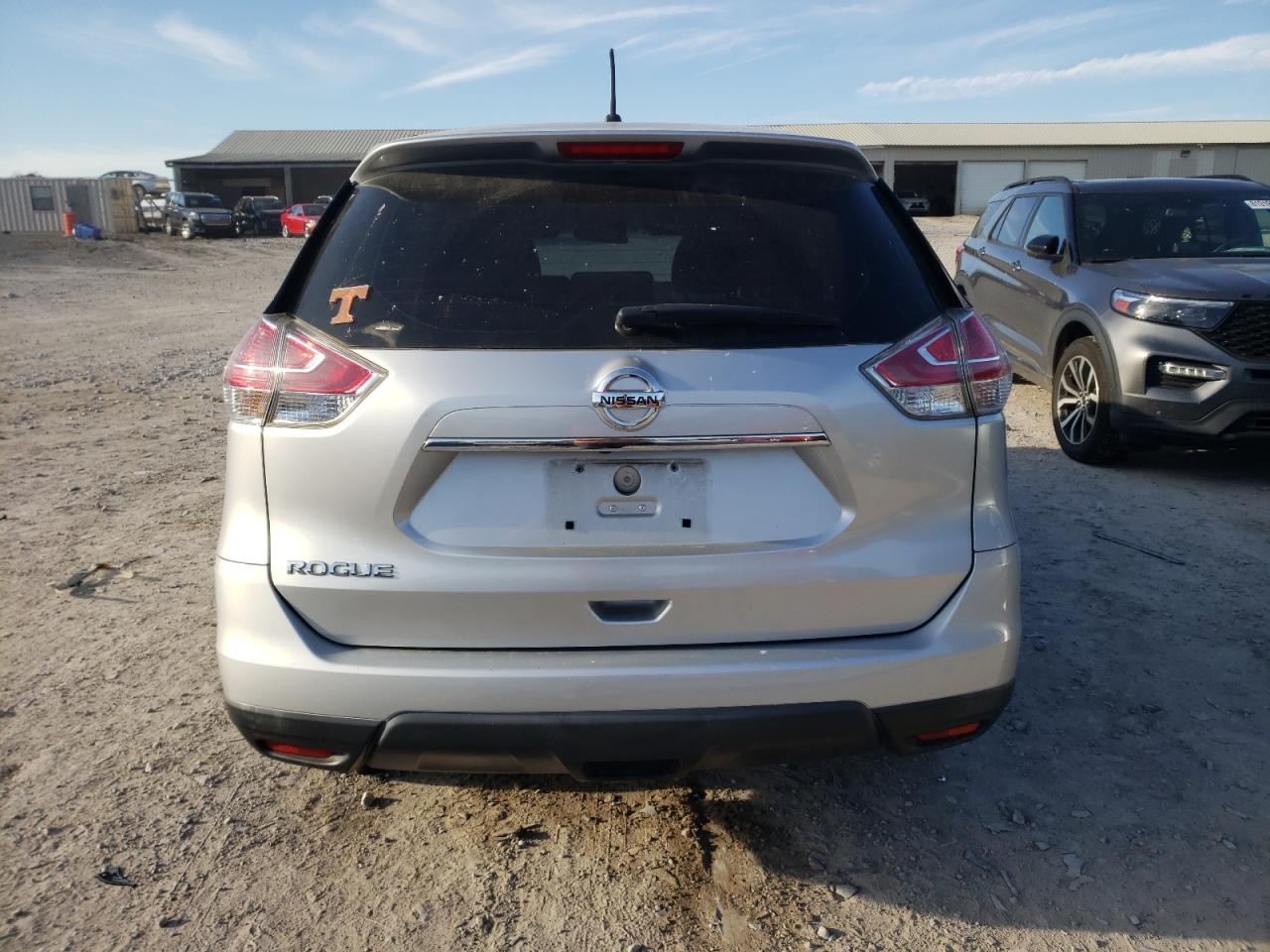 2015 Nissan Rogue S VIN: KNMAT2MTXFP507497 Lot: 81279194