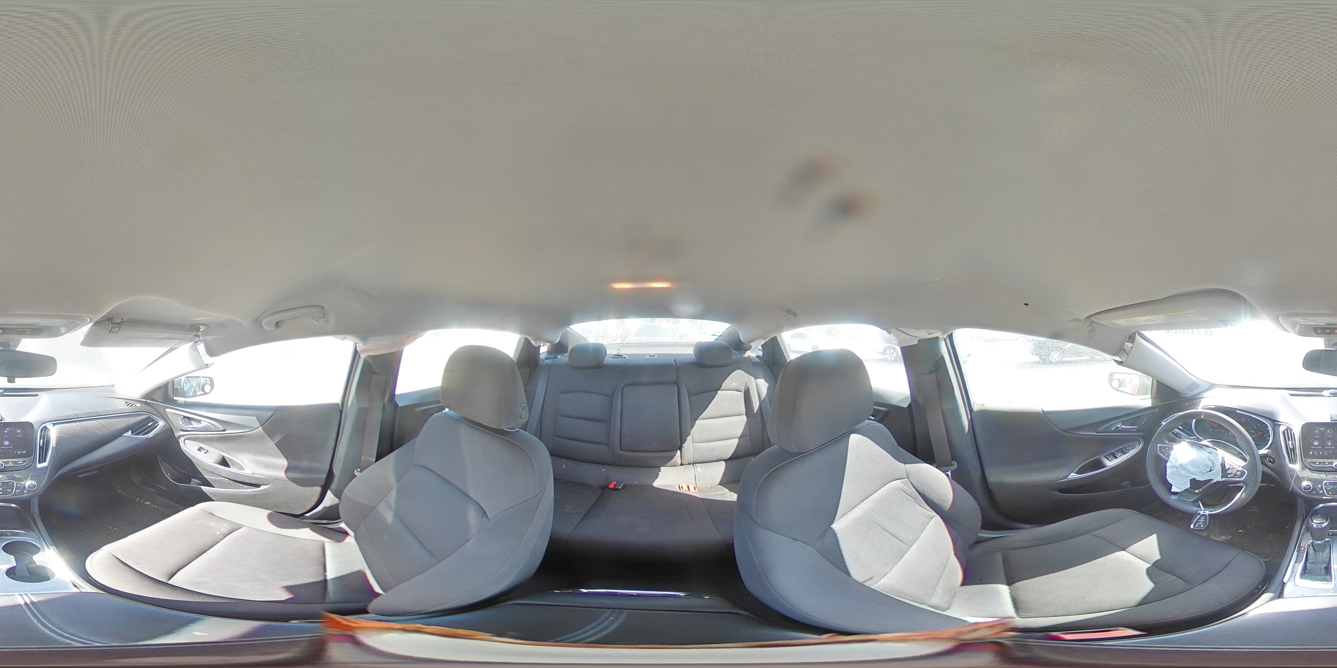 2019 Chevrolet Malibu - Image 13