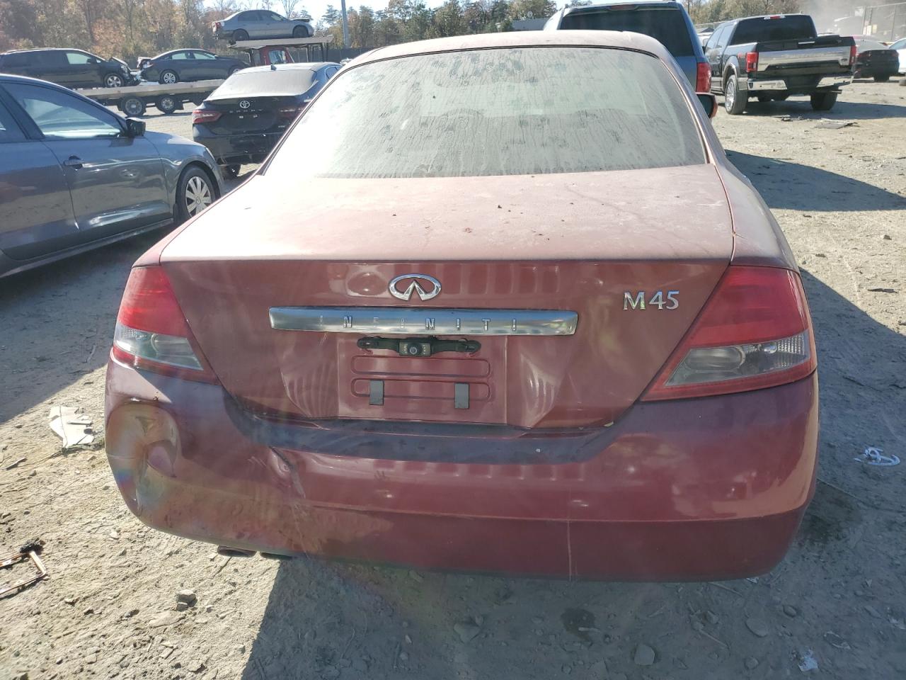 2004 Infiniti M - Image 6