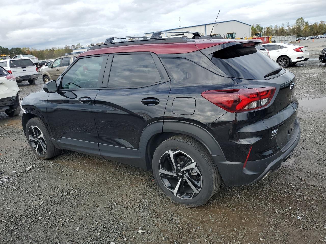 2022 Chevrolet TrailBlazer - Image 2