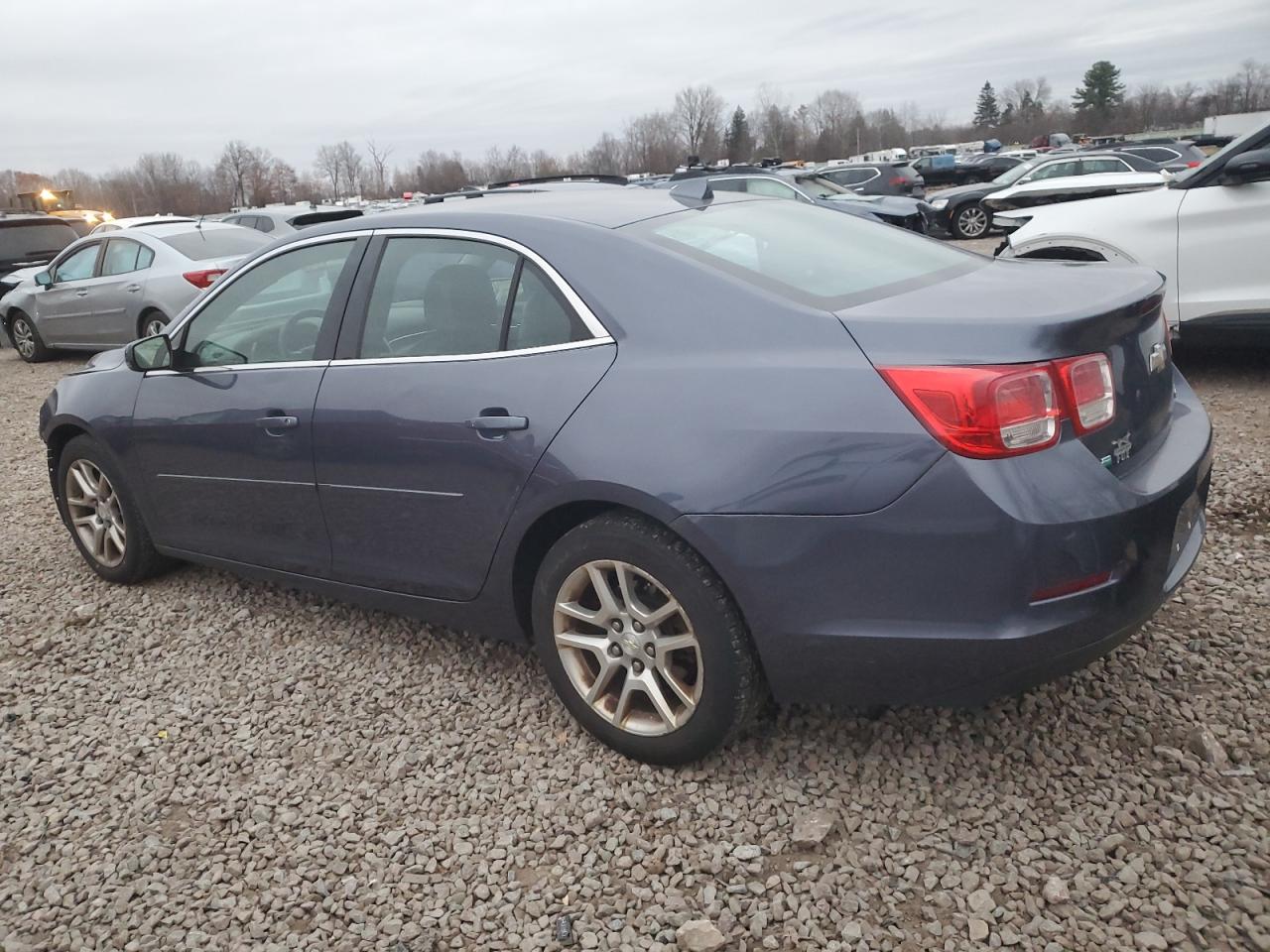 VIN 1G11C5SLXEF304420 2014 CHEVROLET MALIBU no.2