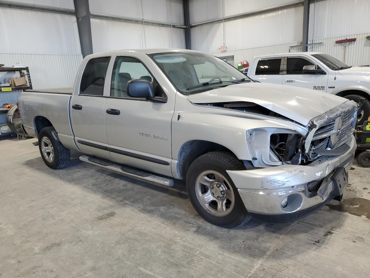2007 Dodge RAM - Image 4