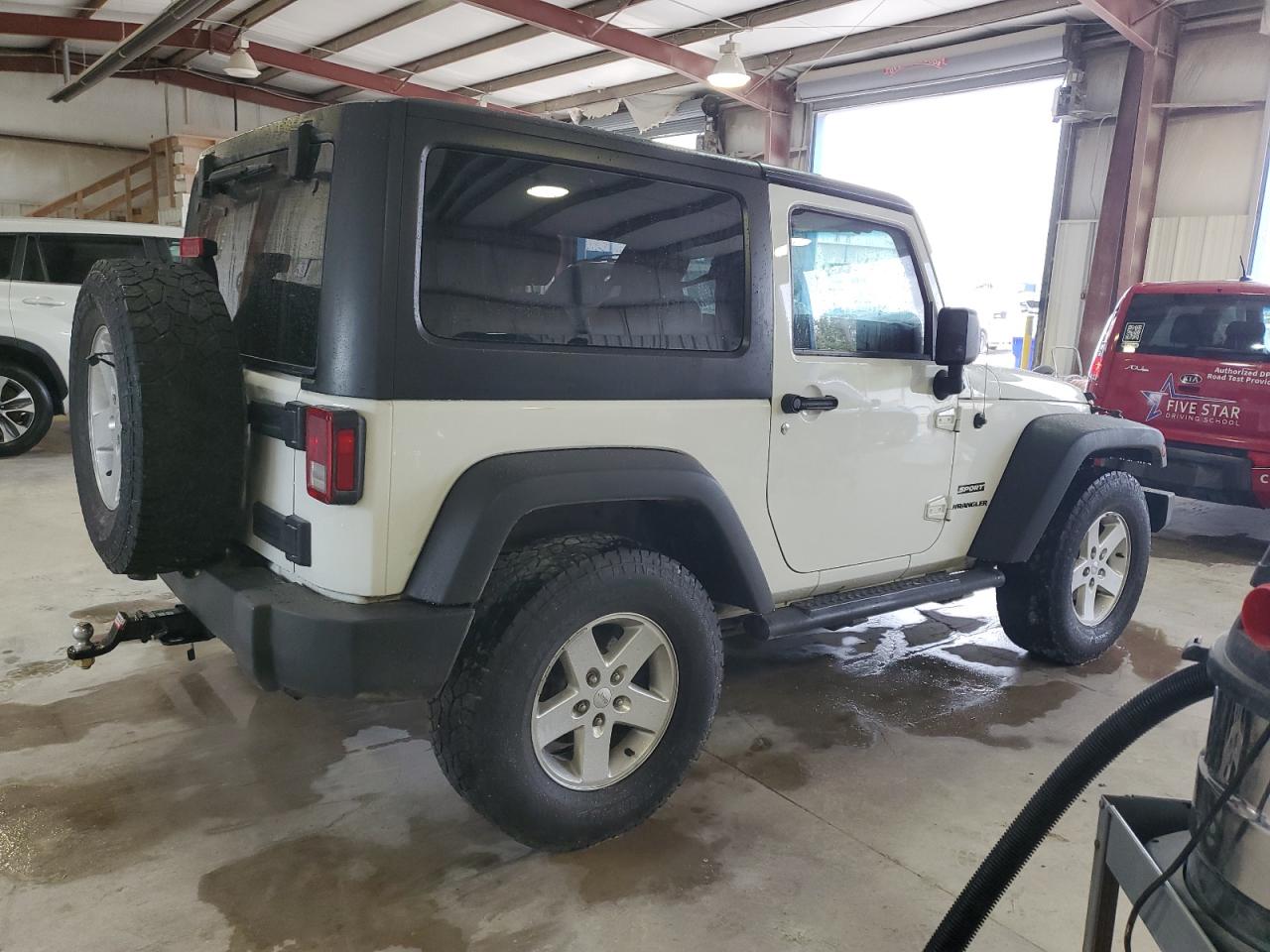2015 Jeep Wrangler - Image 3
