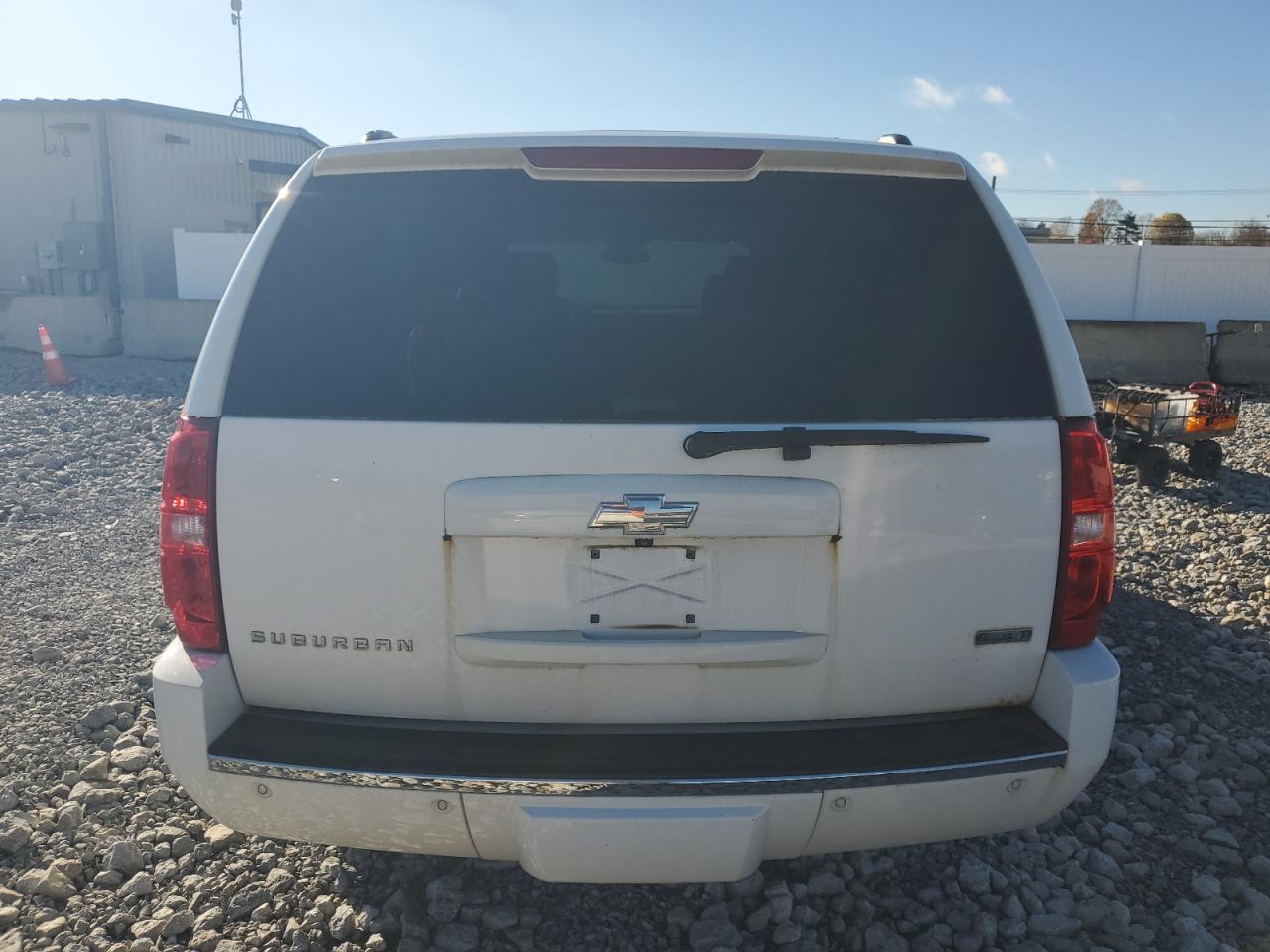 2010 Chevrolet Suburban K1500 Ltz VIN: 1GNUKKE39AR148968 Lot: 80295674