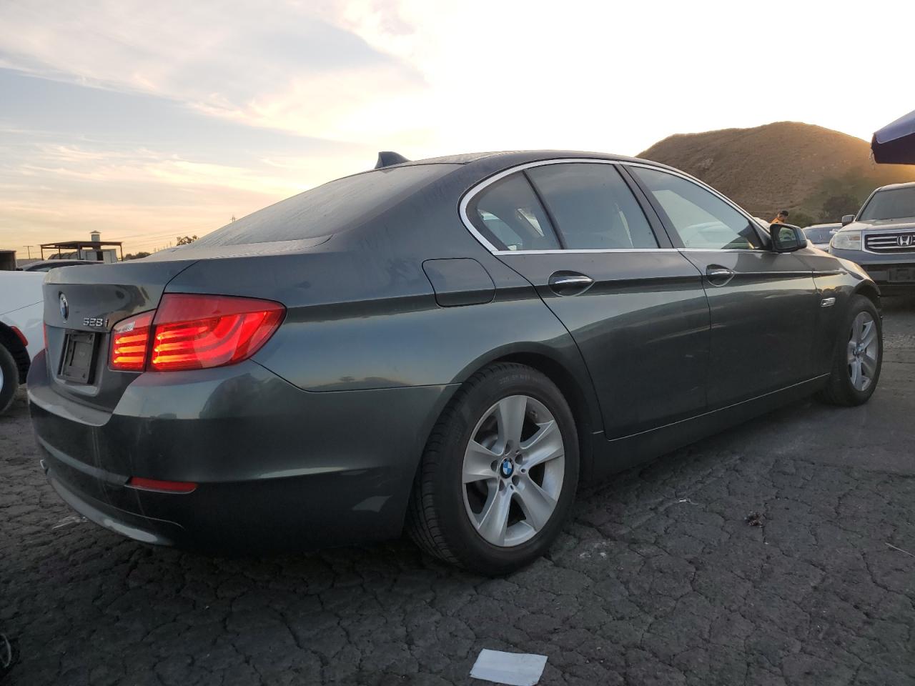 2011 BMW 528 I VIN: WBAFR1C56BC751177 Lot: 79866394