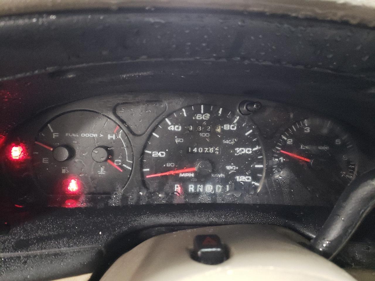 2001 Ford Taurus - Image 9