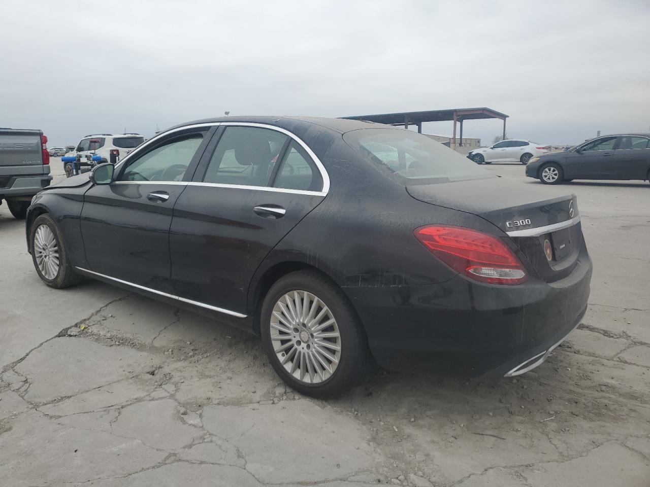 VIN 55SWF4JB6GU170048 2016 MERCEDES-BENZ C-CLASS no.2