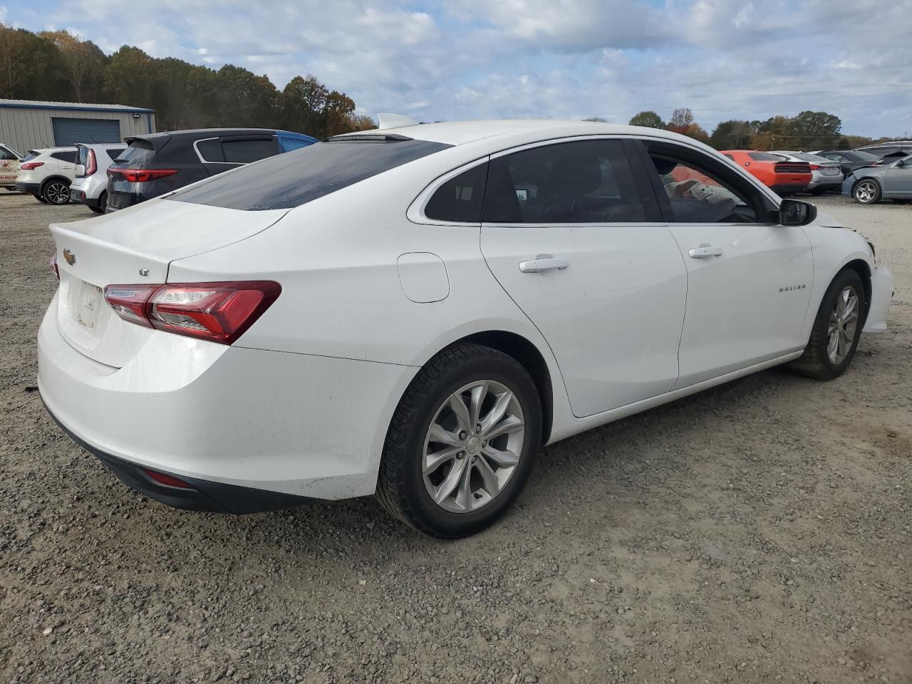 2020 Chevrolet Malibu - Image 3