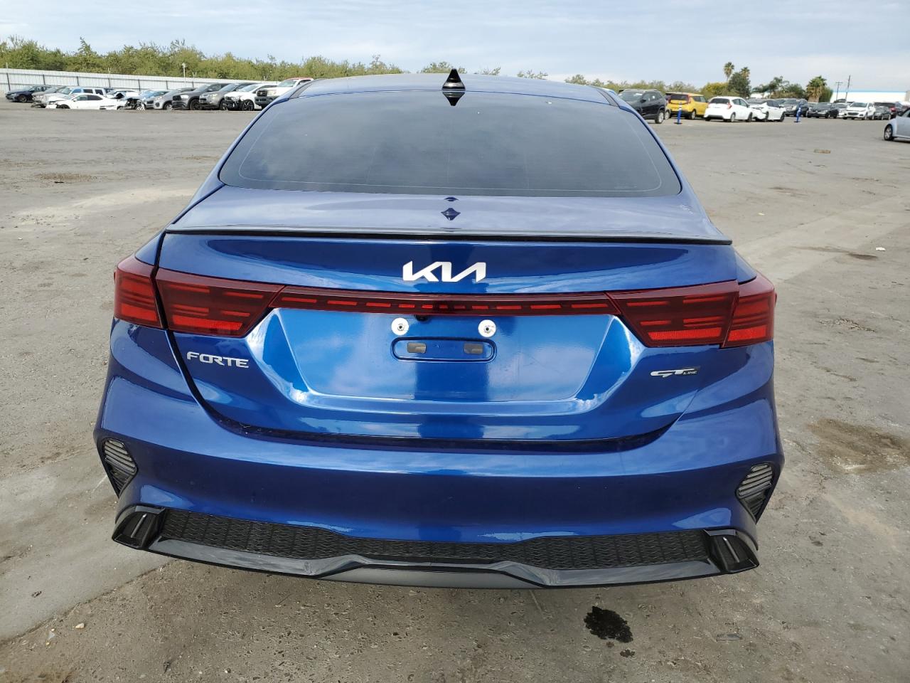 2024 Kia Forte - Image 6