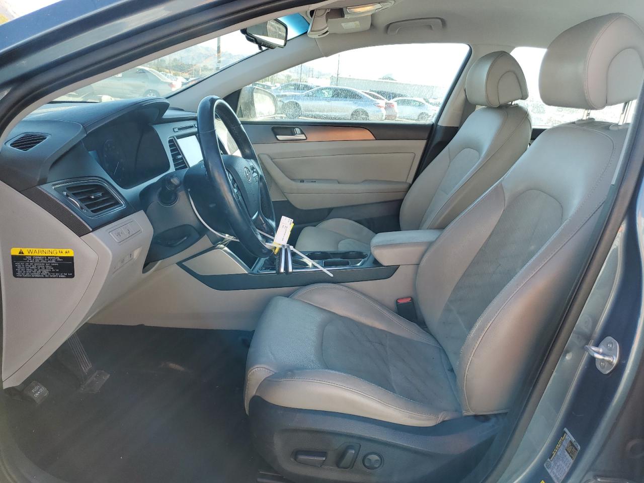 2016 Hyundai Sonata - Image 7