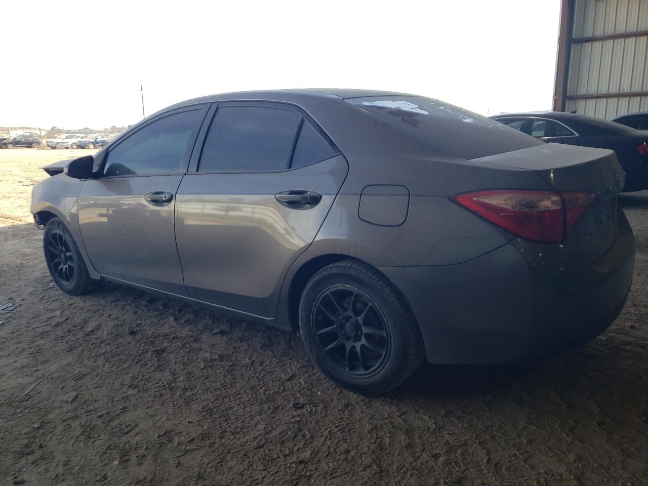 2019 Toyota Corolla - Image 2
