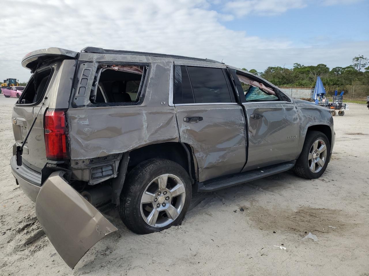 2017 Chevrolet Tahoe - Image 3