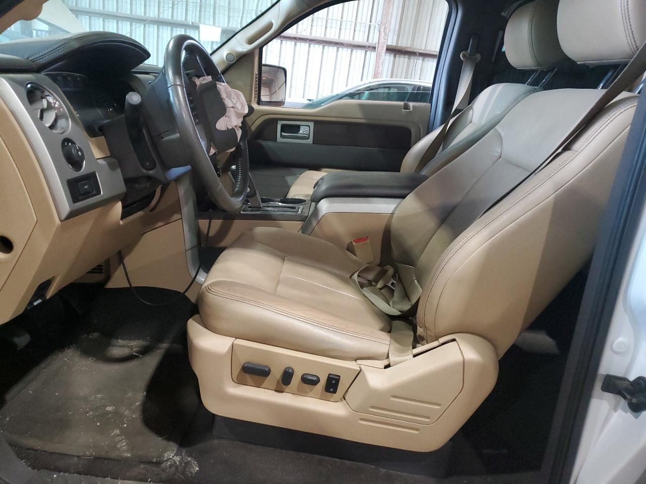 2014 Ford F-150 - Image 7