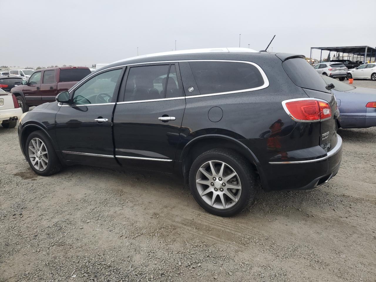 VIN 5GAKRBKD9FJ304569 2015 BUICK ENCLAVE no.2