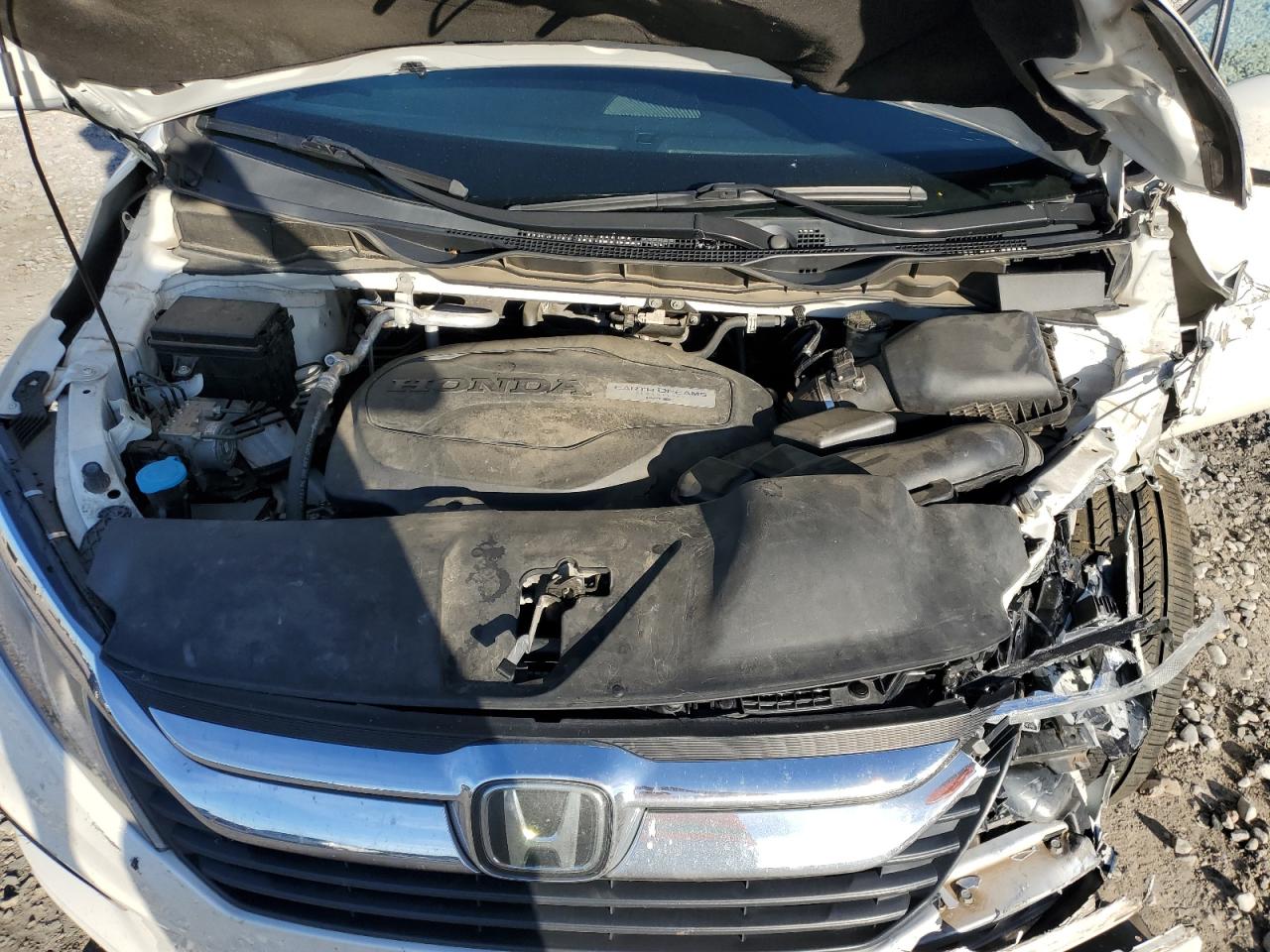 2018 Honda Odyssey - Image 13