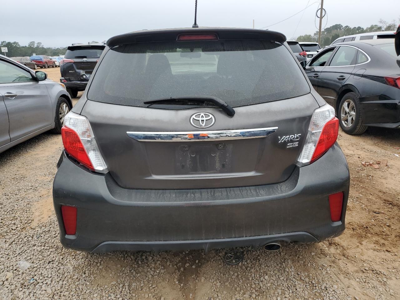 VIN JTDKTUD31DD562709 2013 TOYOTA YARIS no.6