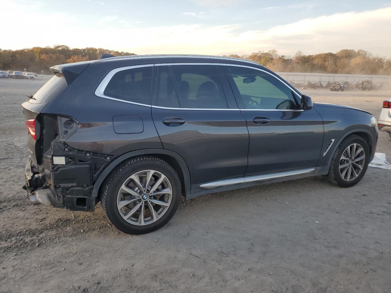 2019 BMW X3 - Image 3