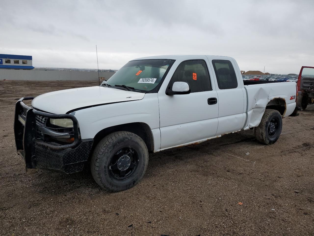 2000 Chevrolet Silverado - Image 1