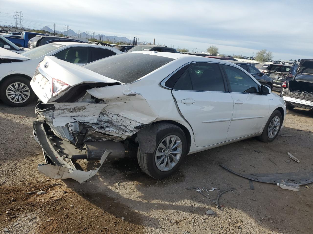 2015 Toyota Camry - Image 3