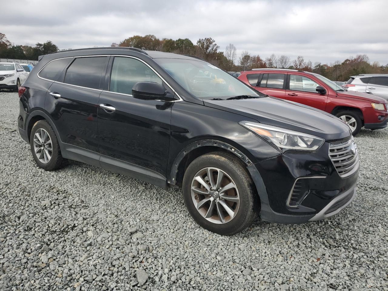 VIN KM8SM4HF2HU238669 2017 HYUNDAI SANTA FE no.4