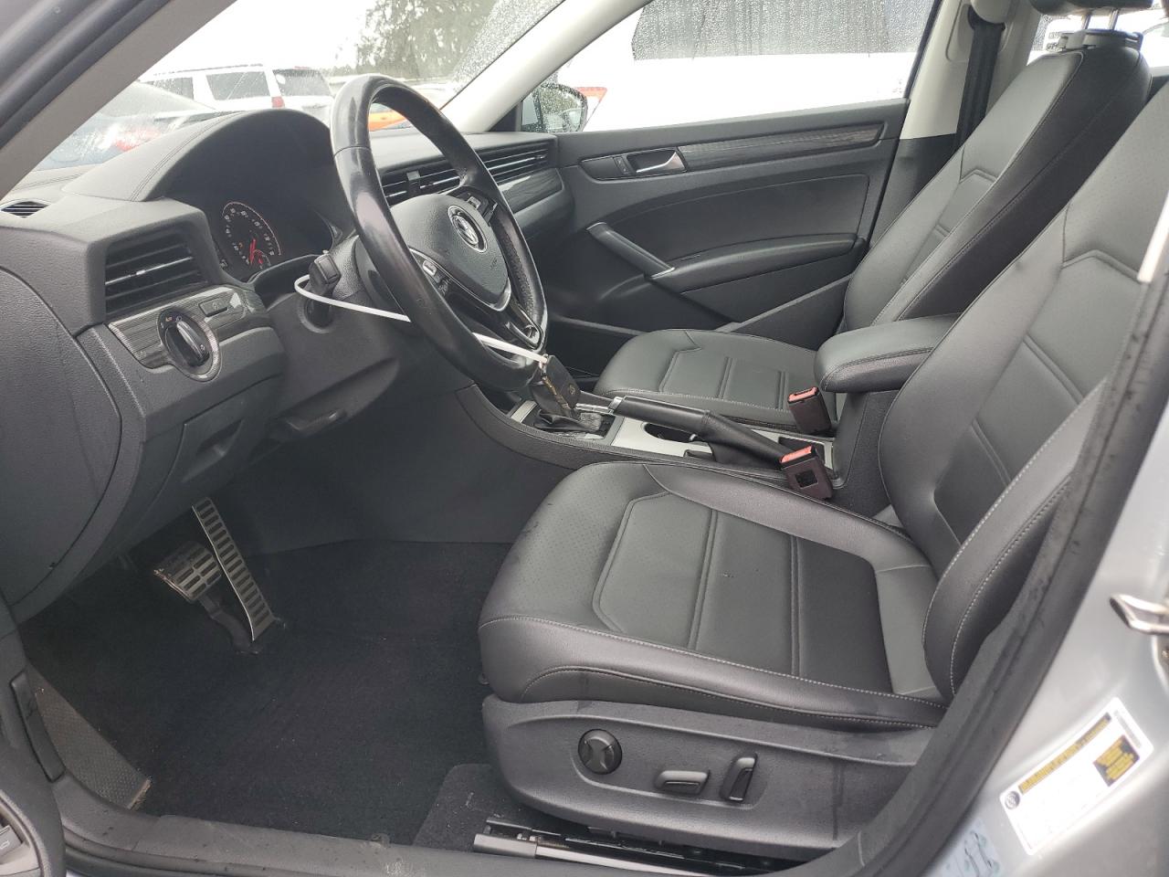 2020 Volkswagen Passat - Image 7