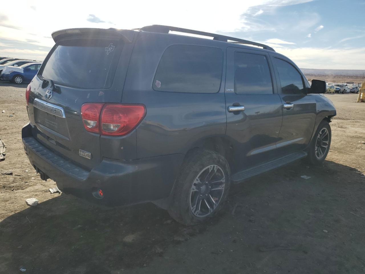 2008 Toyota Sequoia - Image 3