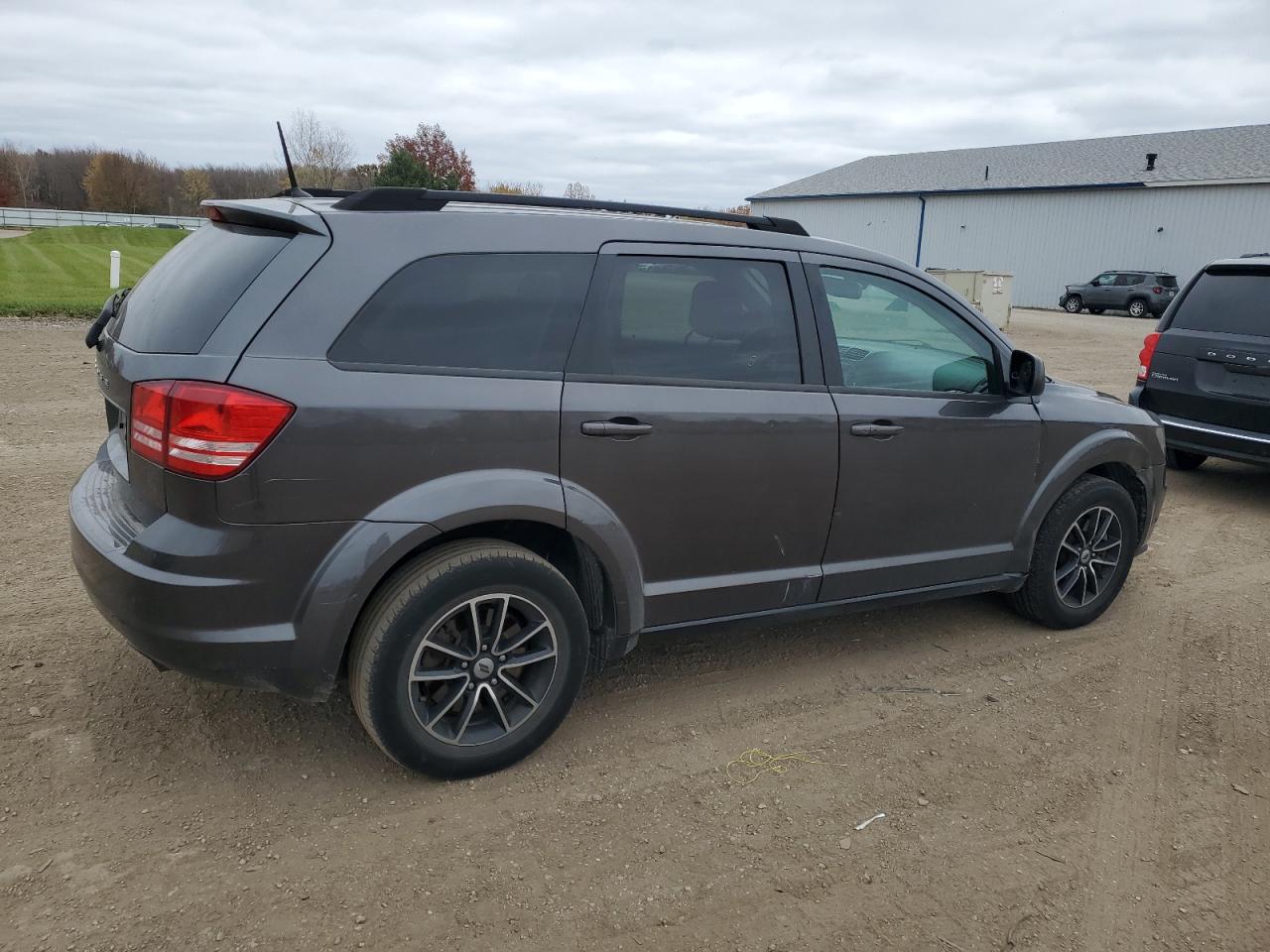 2018 Dodge Journey - Image 3