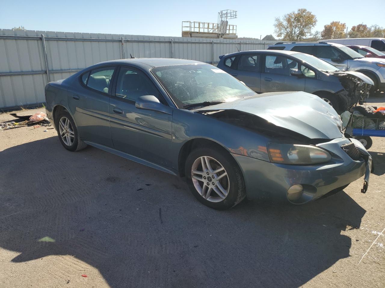 2006 Pontiac Grand Prix - Image 4