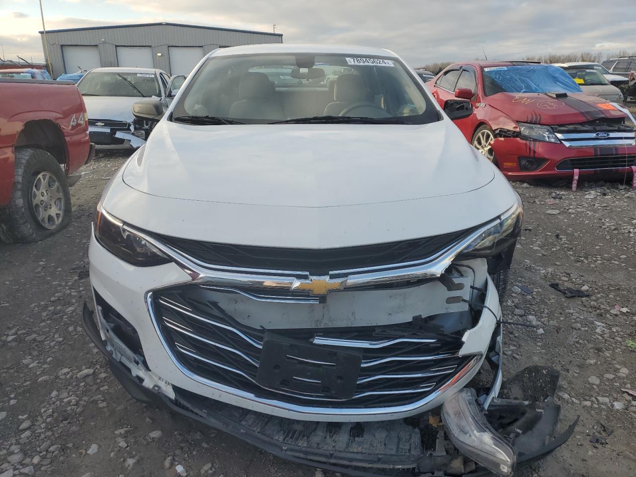 VIN 1G1ZC5ST0KF182178 2019 CHEVROLET MALIBU no.5