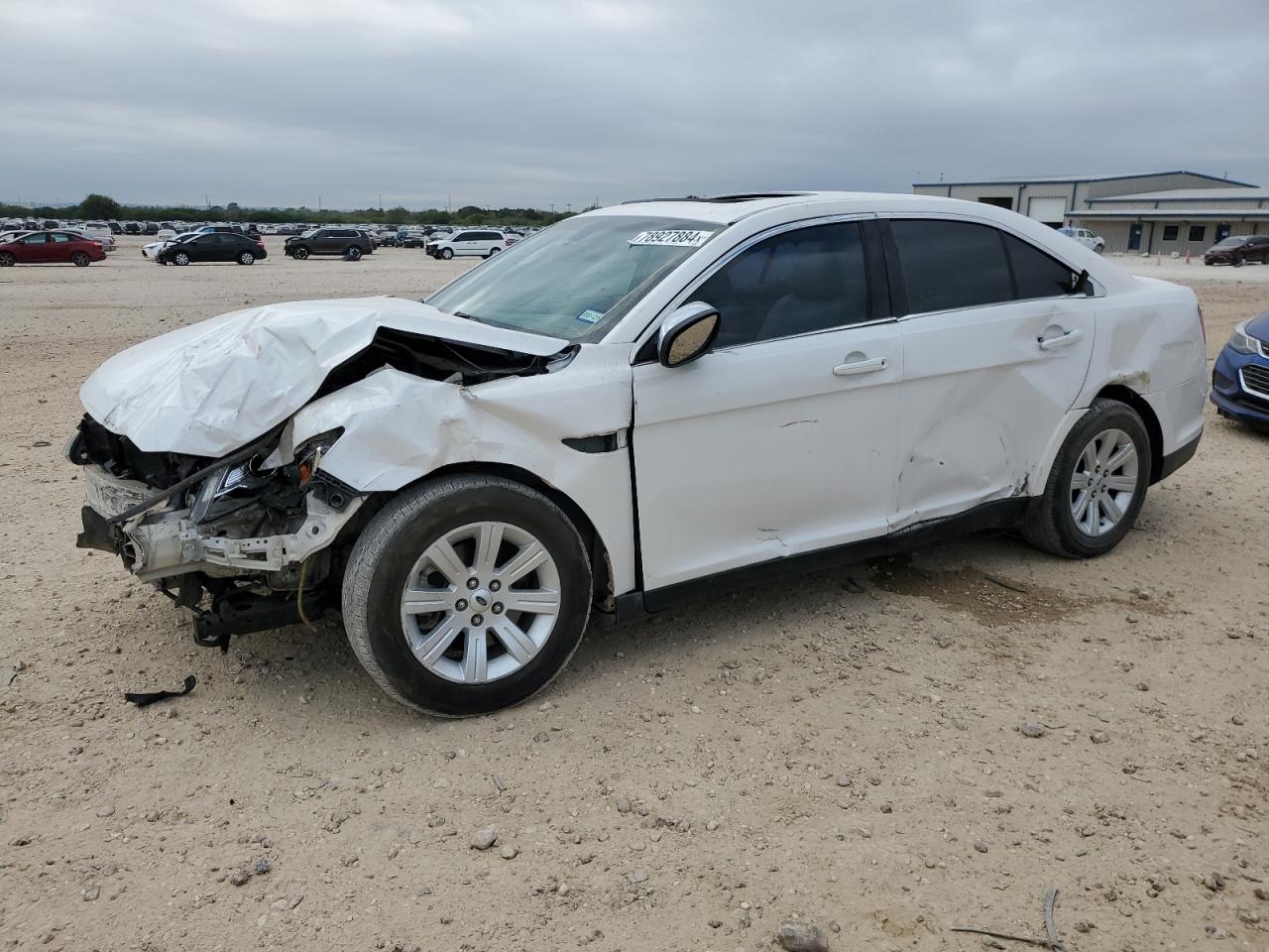 2011 Ford Taurus - Image 1