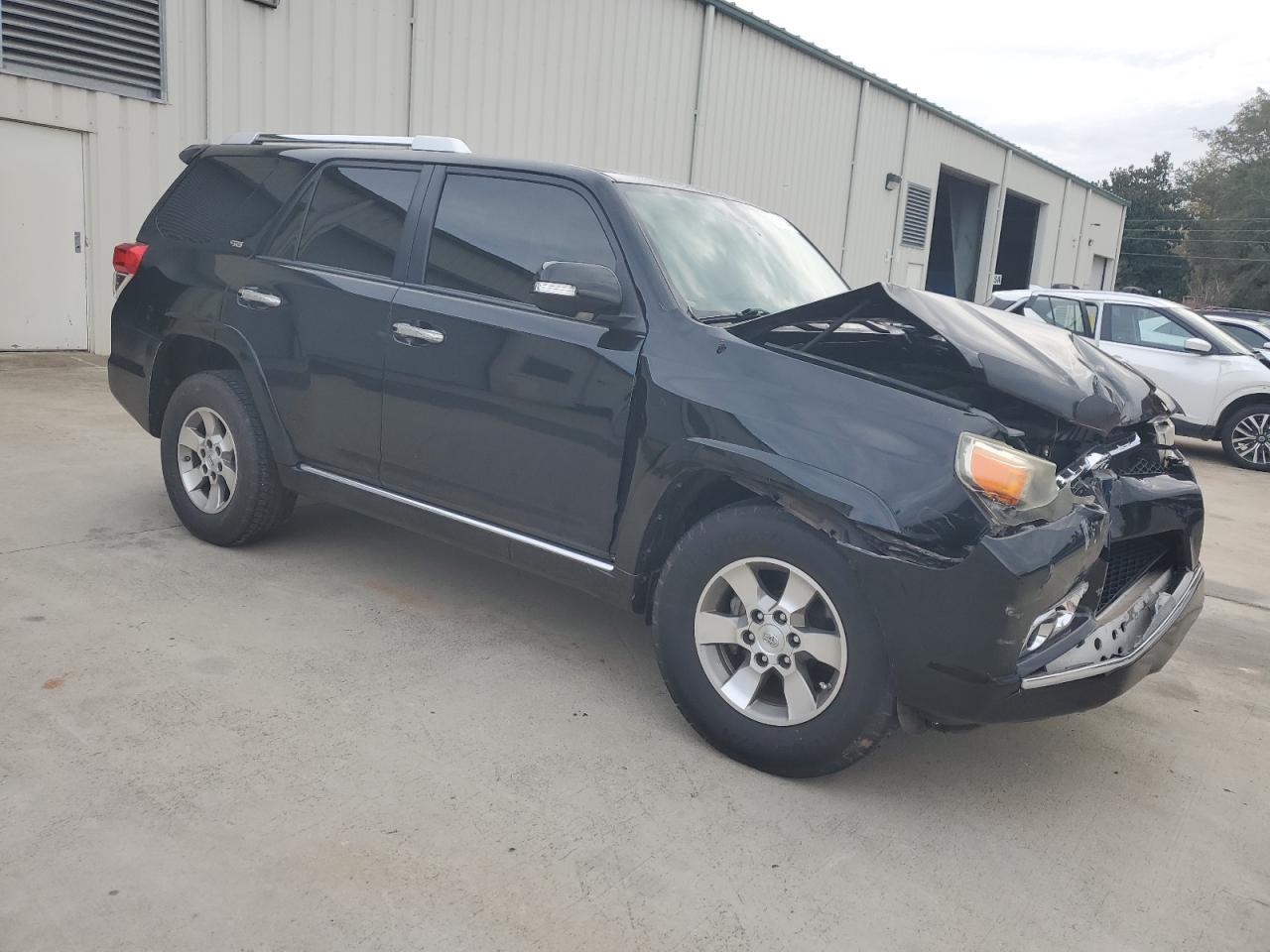 2013 Toyota 4Runner - Image 4