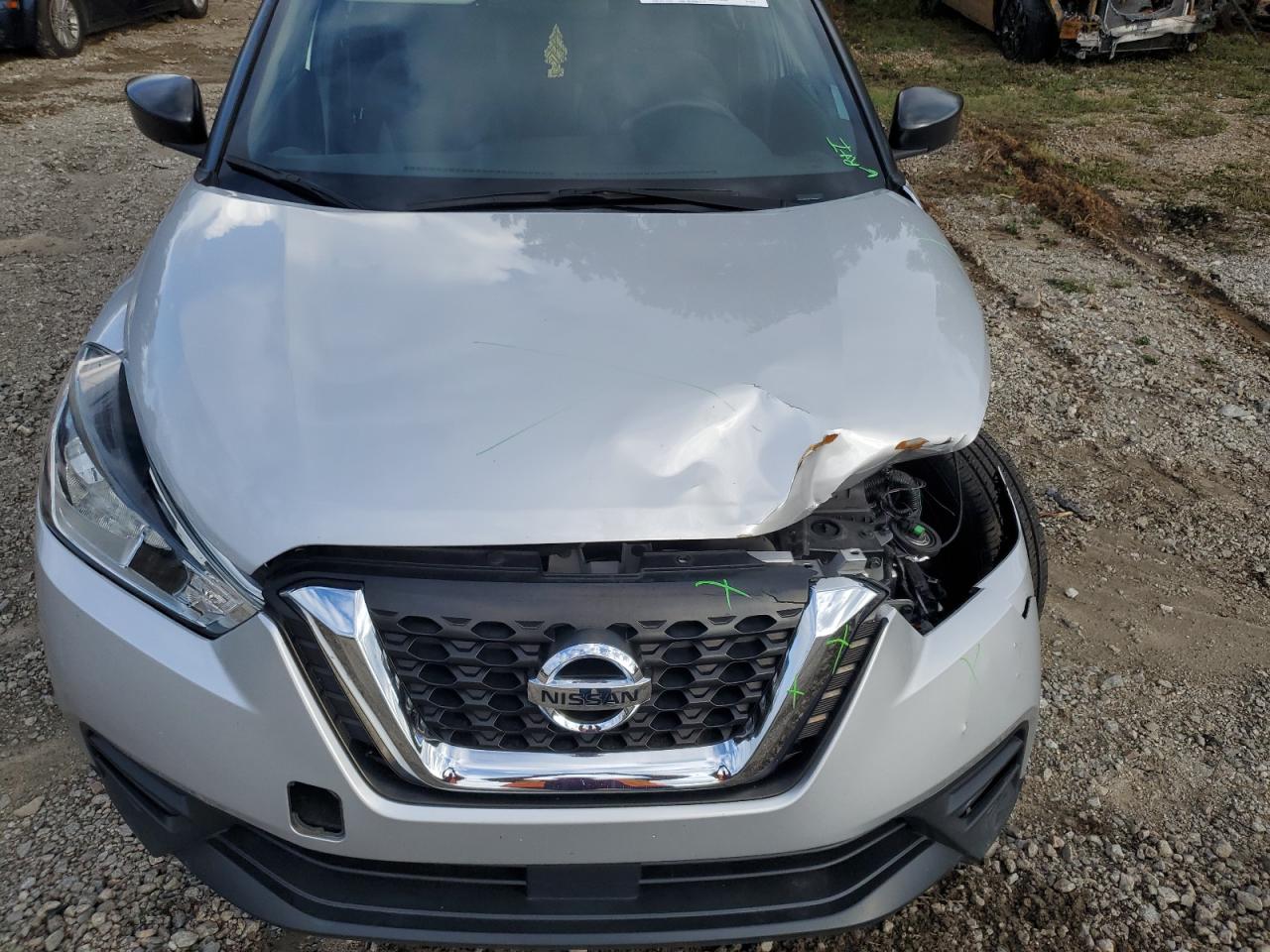 2020 Nissan Kicks - Image 11
