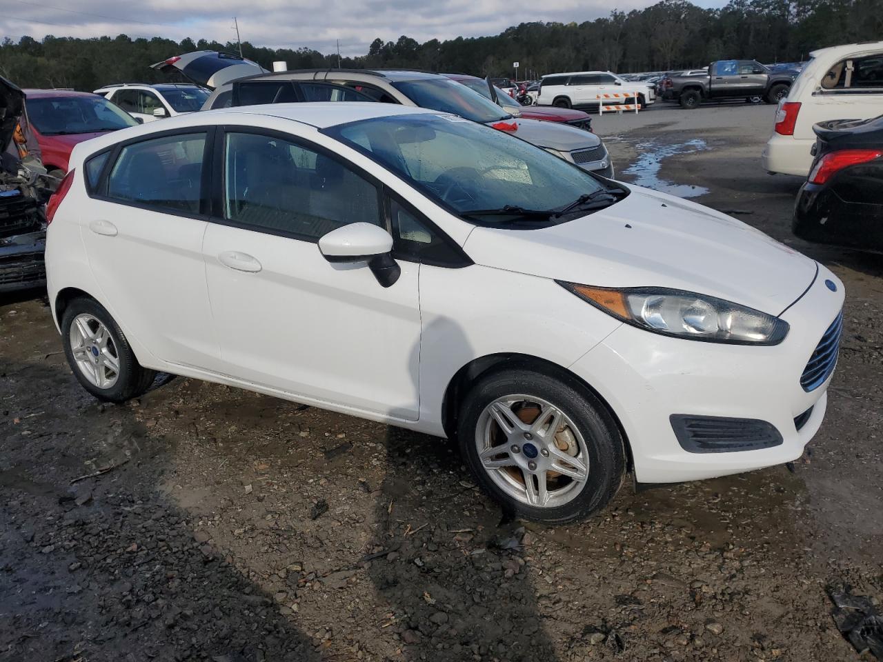 2018 Ford Fiesta - Image 4