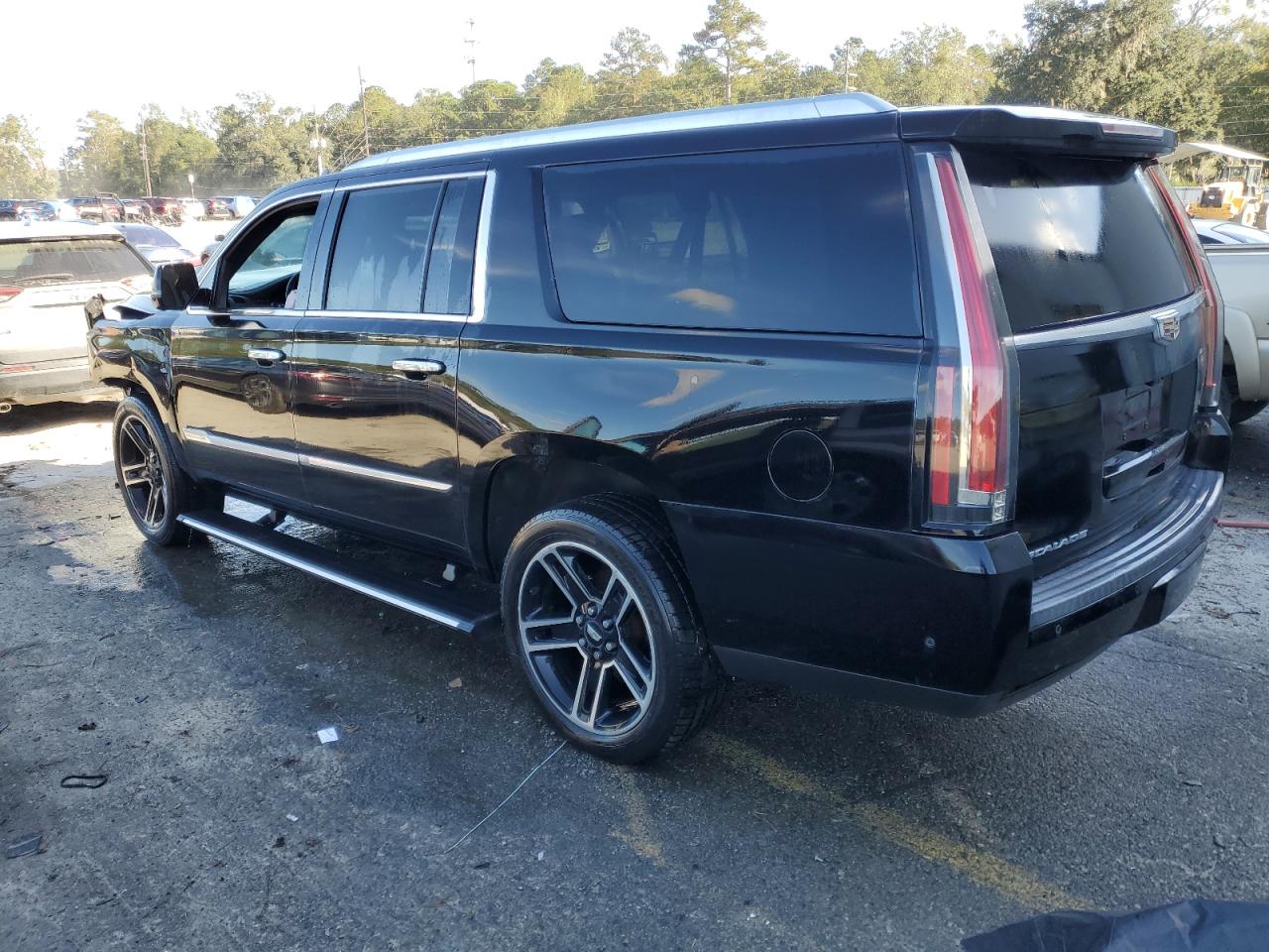 VIN 1GYS4KKJ7HR158500 2017 CADILLAC ESCALADE no.2