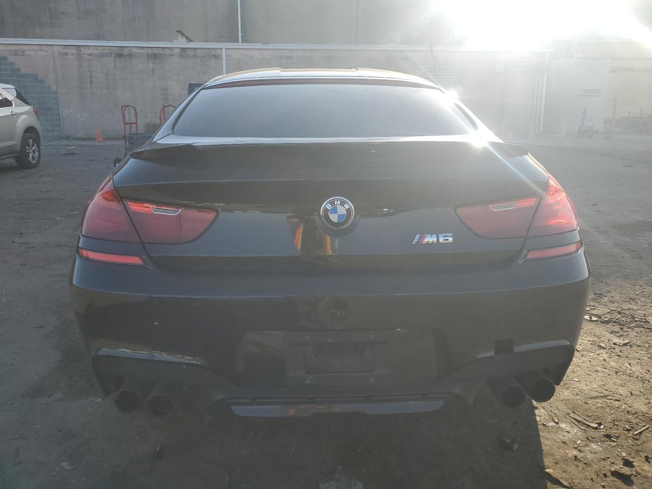 VIN WBS6C9C59ED466709 2014 BMW M6 no.6