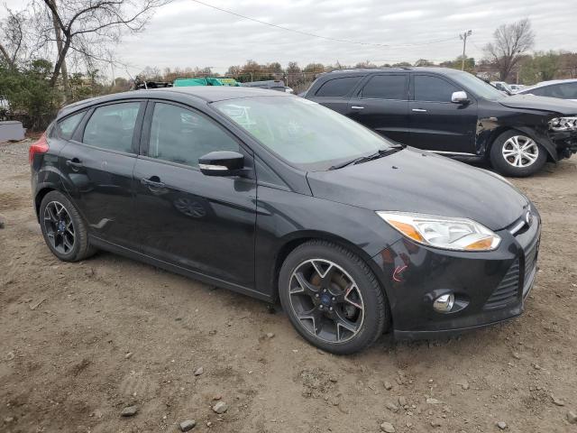  FORD FOCUS 2014 Черный