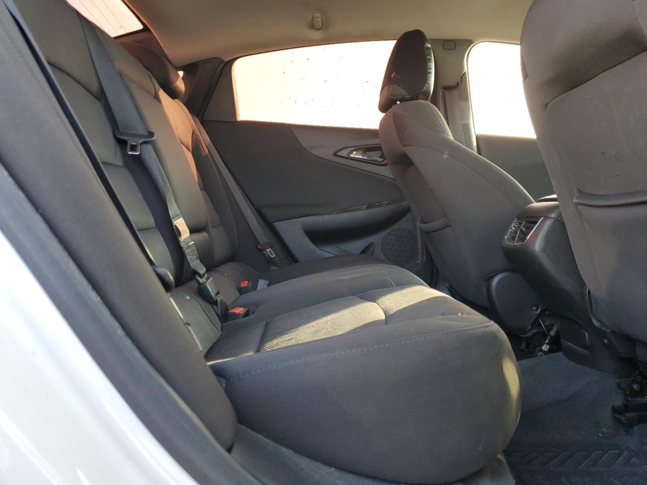 2019 Chevrolet Malibu - Image 10