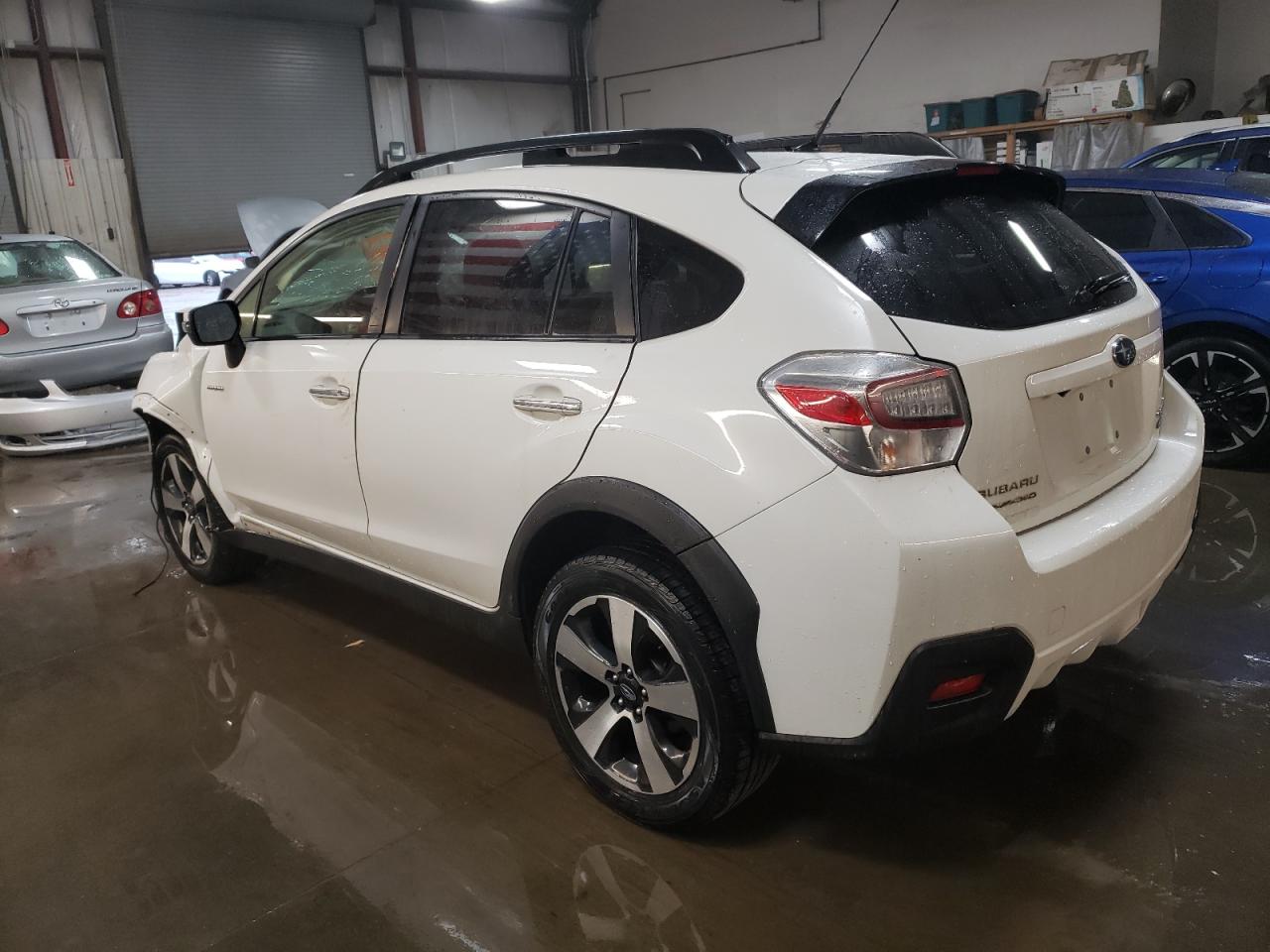 2016 Subaru XV - Image 2