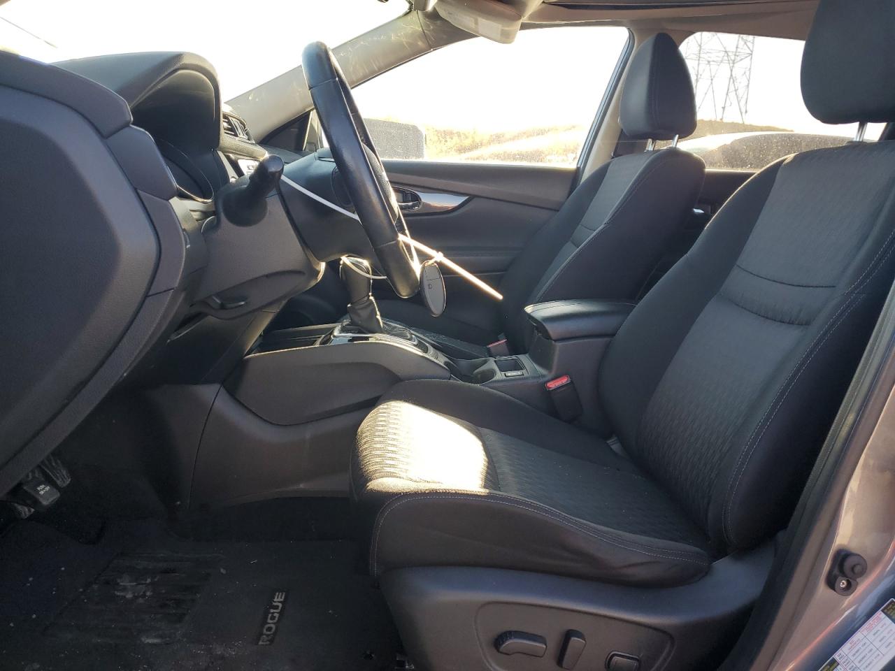 2018 Nissan Rogue - Image 7