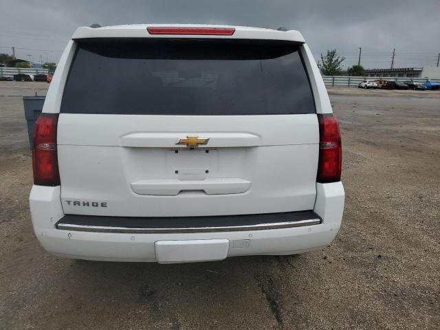 Parquets CHEVROLET TAHOE 2016 White