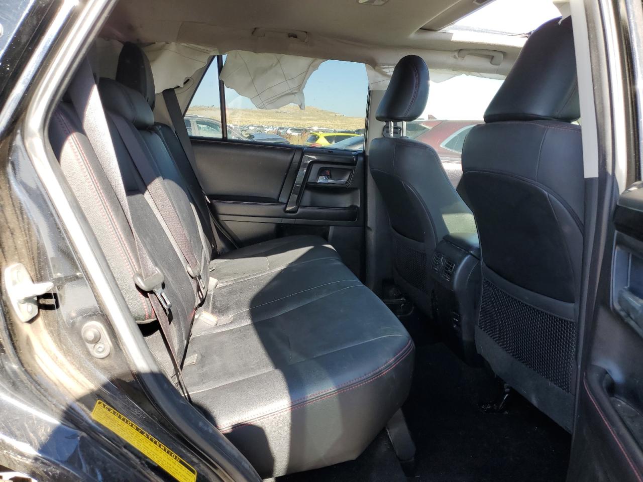 2019 Toyota 4Runner - Image 10